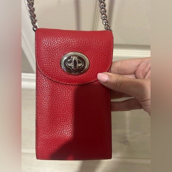 Coach legacy Turnlock Red Leather Crossbody Bag 6X3 - Picture 1 of 4